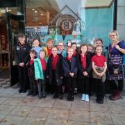 Red Oak Primary School pupils and staff. Picture: Red Oak Primary School